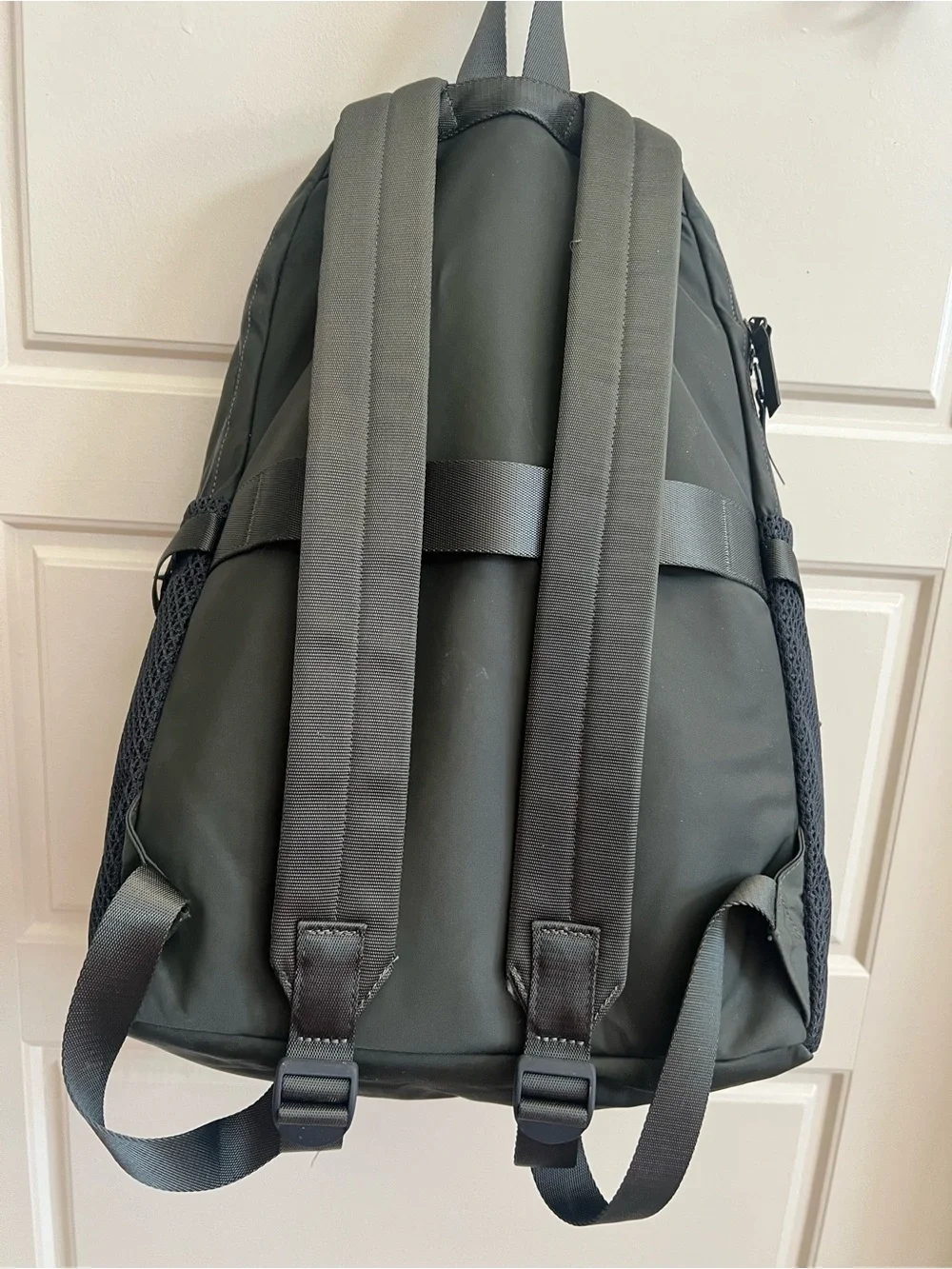 Lululemon All Day Essentials Backpack 20L Olive Green Laptop Gym Travel Bag